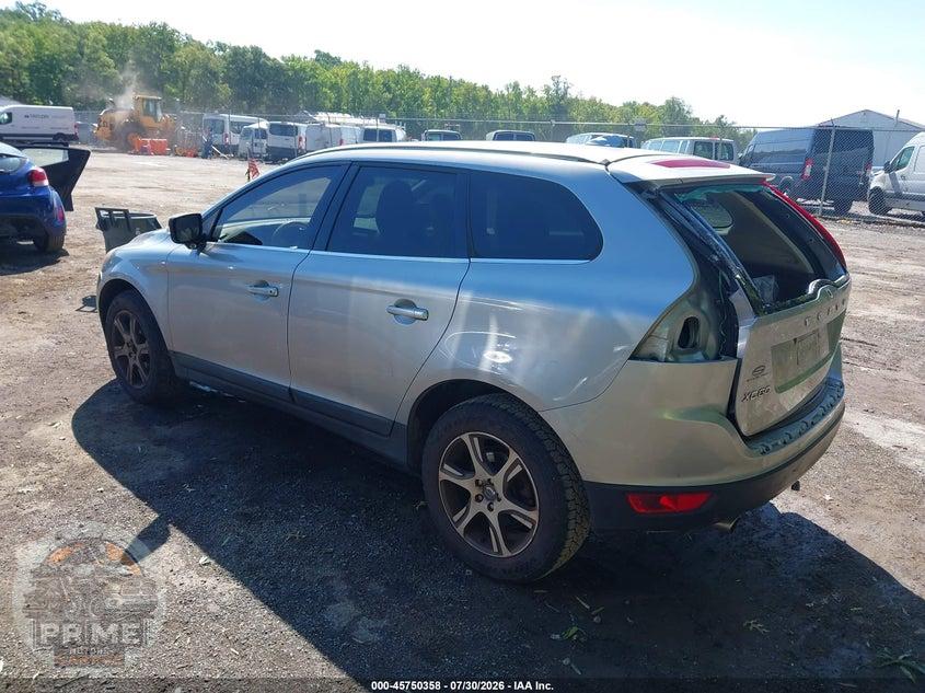 2011 VOLVO XC60 T6/T6 R-DESIGN — фото 3