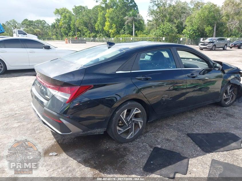 2024 HYUNDAI ELANTRA LIMITED — фото 4