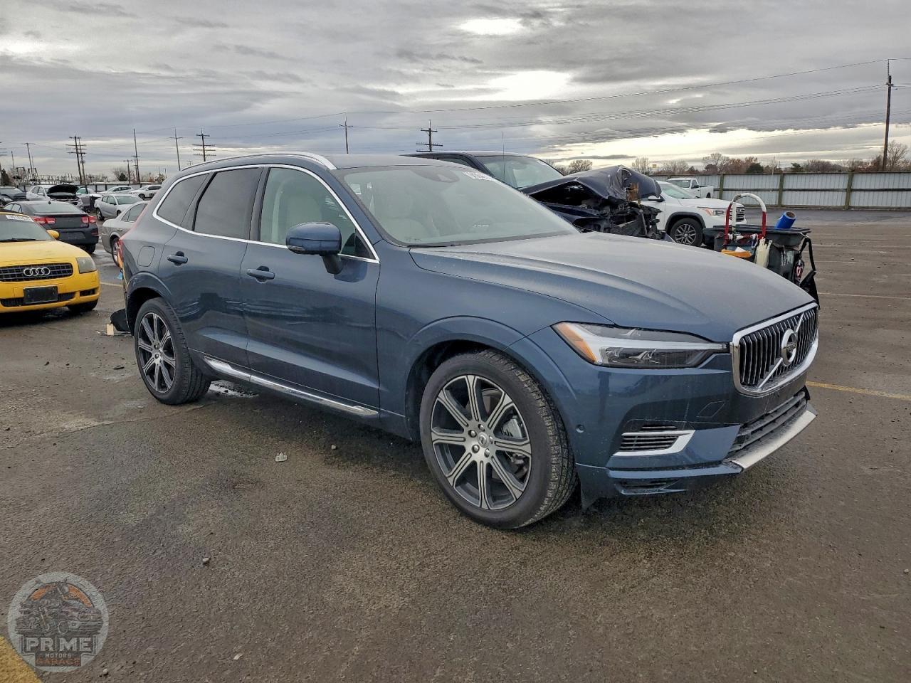 2021 VOLVO XC60 — фото 4