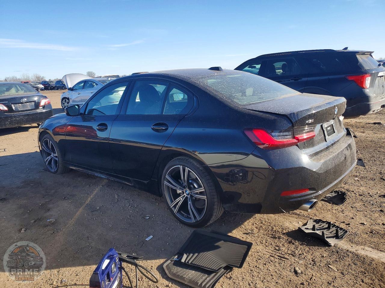 2023 BMW 3 SERIES — фото 2