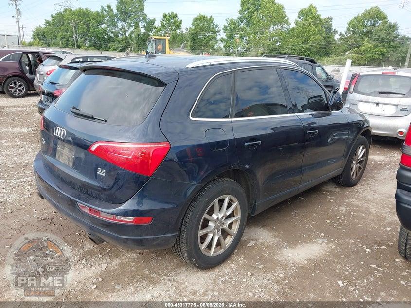 2010 AUDI Q5 3.2 PREMIUM — фото 4