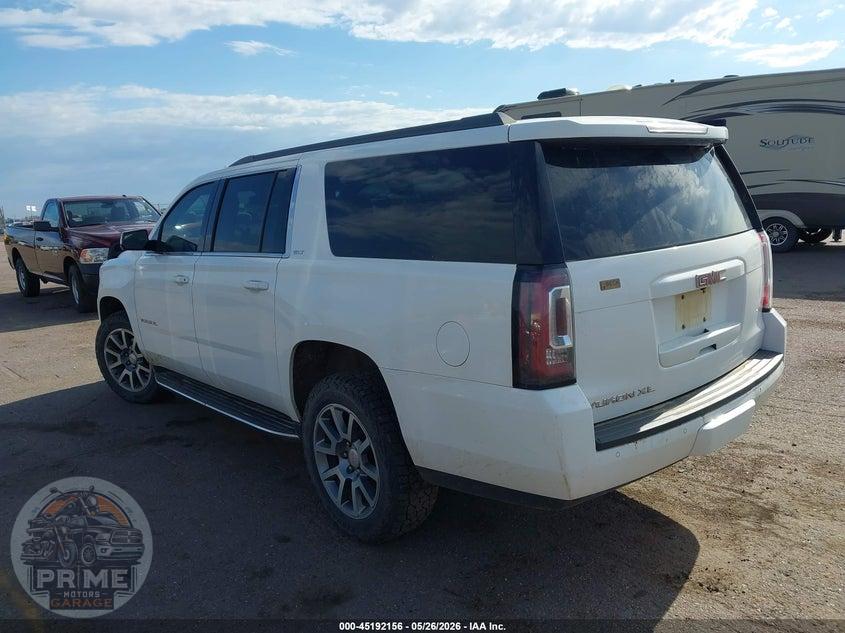 2017 GMC YUKON XL SLT — фото 3