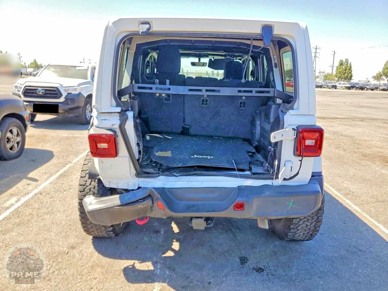 2020 JEEP WRANGLER — фото 11