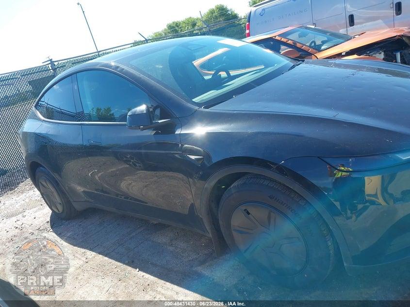 2026 TESLA MODEL Y ALL-WHEEL DRIVE/LONG RANGE LAUNCH SERIES/PREMIUM ALL-WHEEL DRIVE — фото 13