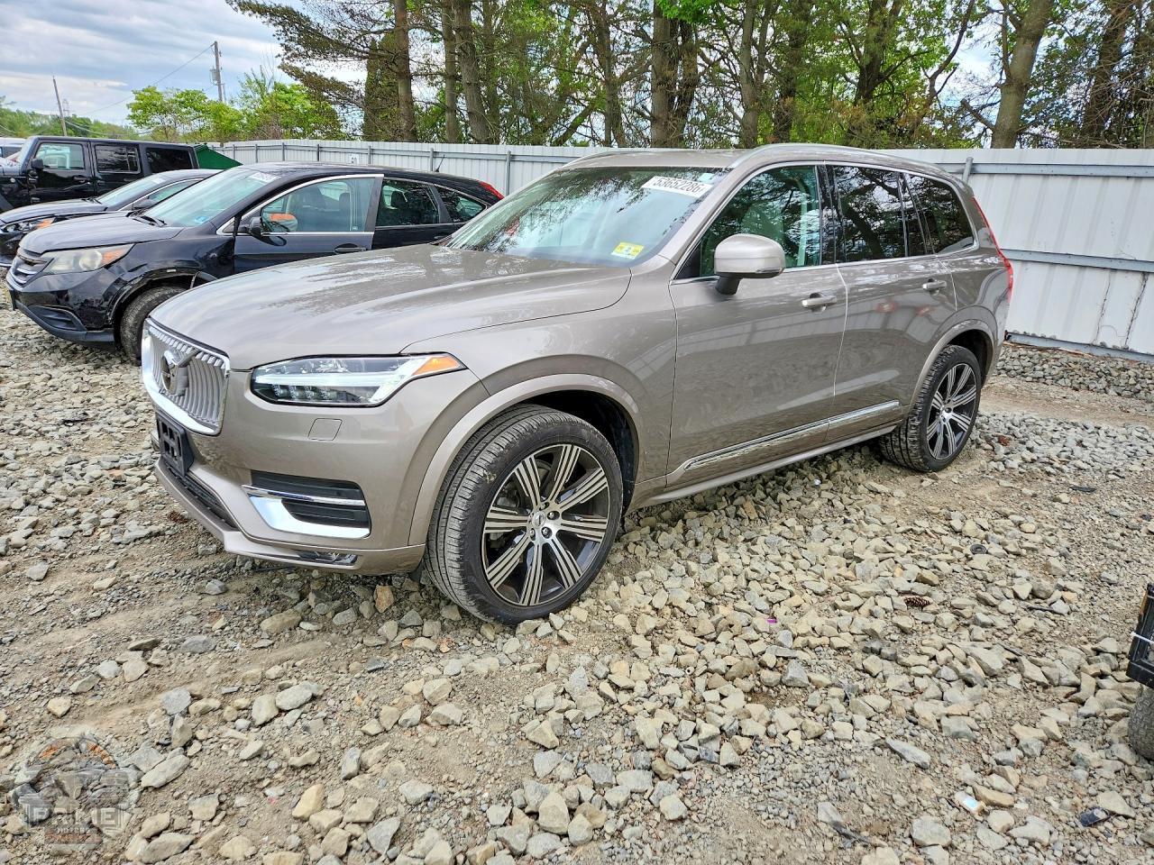 2021 VOLVO XC90 — фото 1