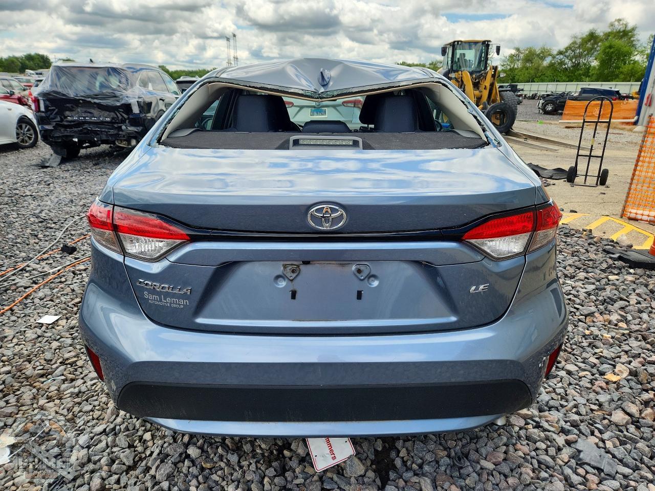 2021 TOYOTA COROLLA — фото 11