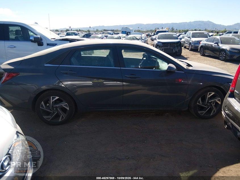 2025 HYUNDAI ELANTRA LIMITED — фото 13