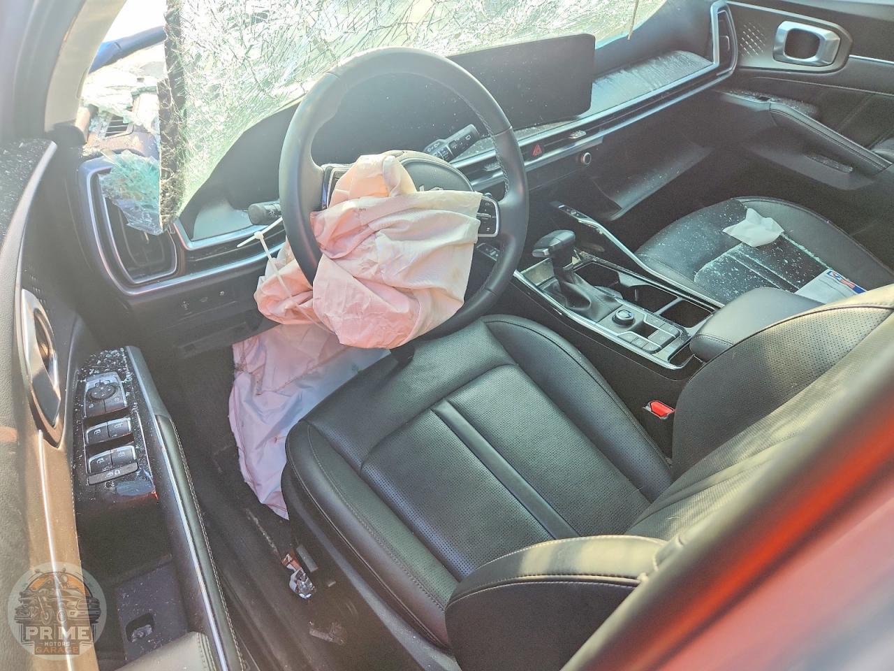 2024 KIA SORENTO — фото 32