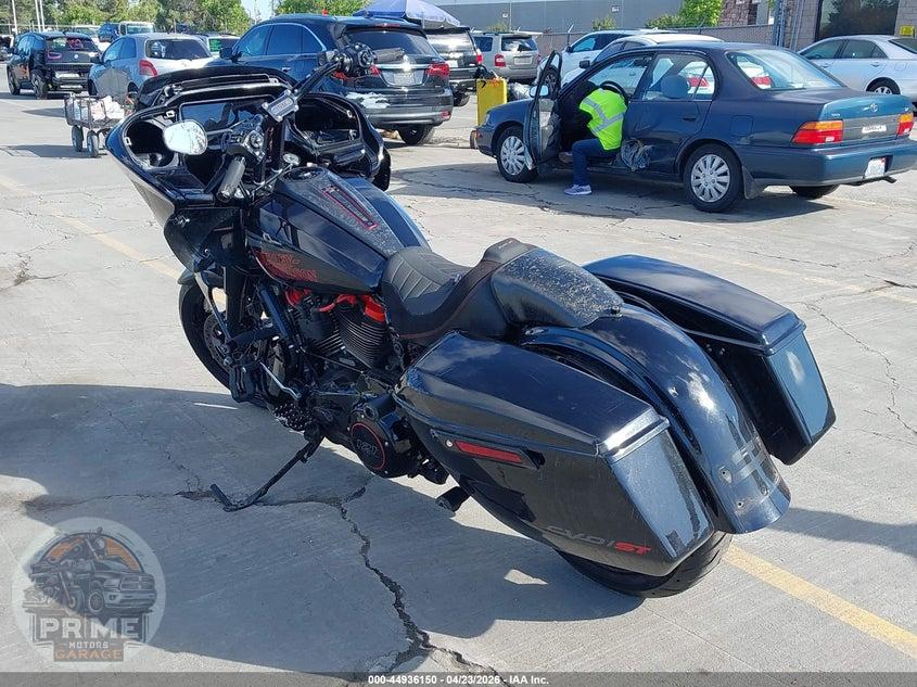 2024 HARLEY-DAVIDSON FLTRXSTSE (CVO ROAD GLIDE ST) — фото 3