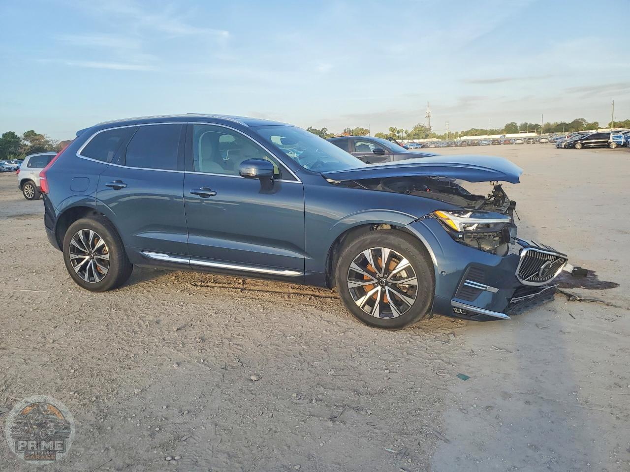 2023 VOLVO XC60 — фото 4