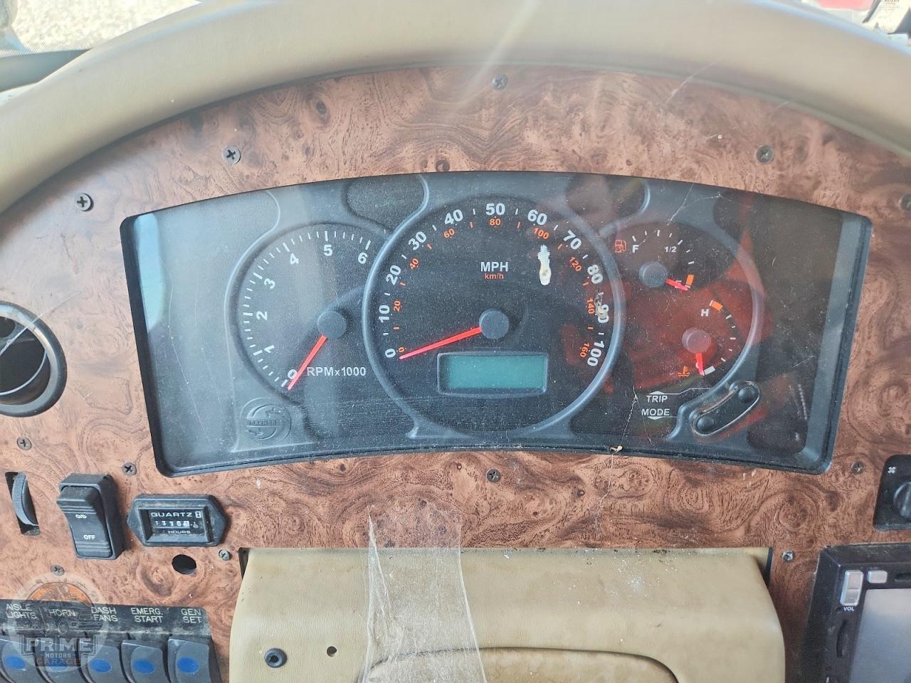 2003 WORKHORSE RECREATIONAL — фото 41
