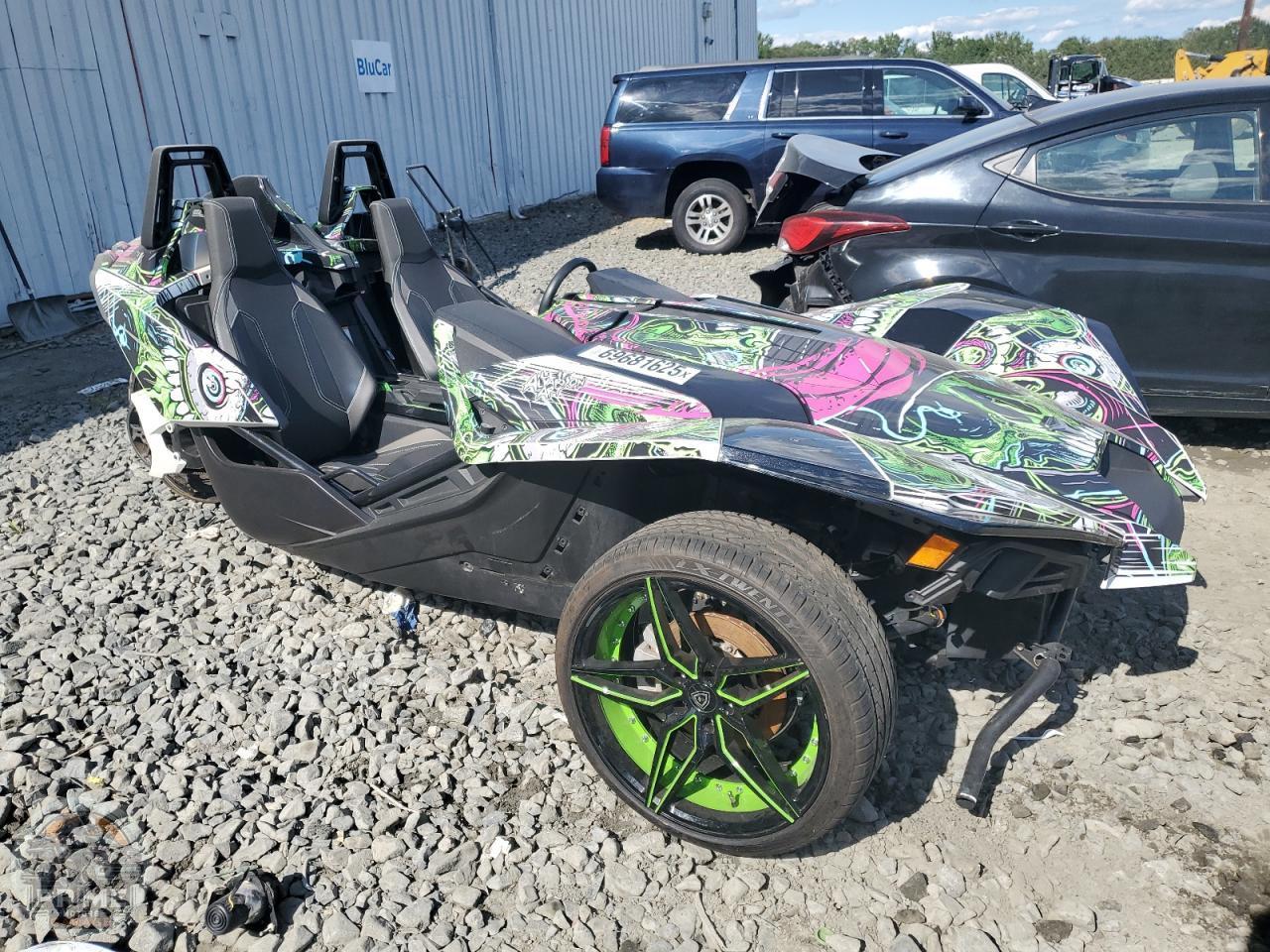 2019 POLARIS SLINGSHOT — фото 2
