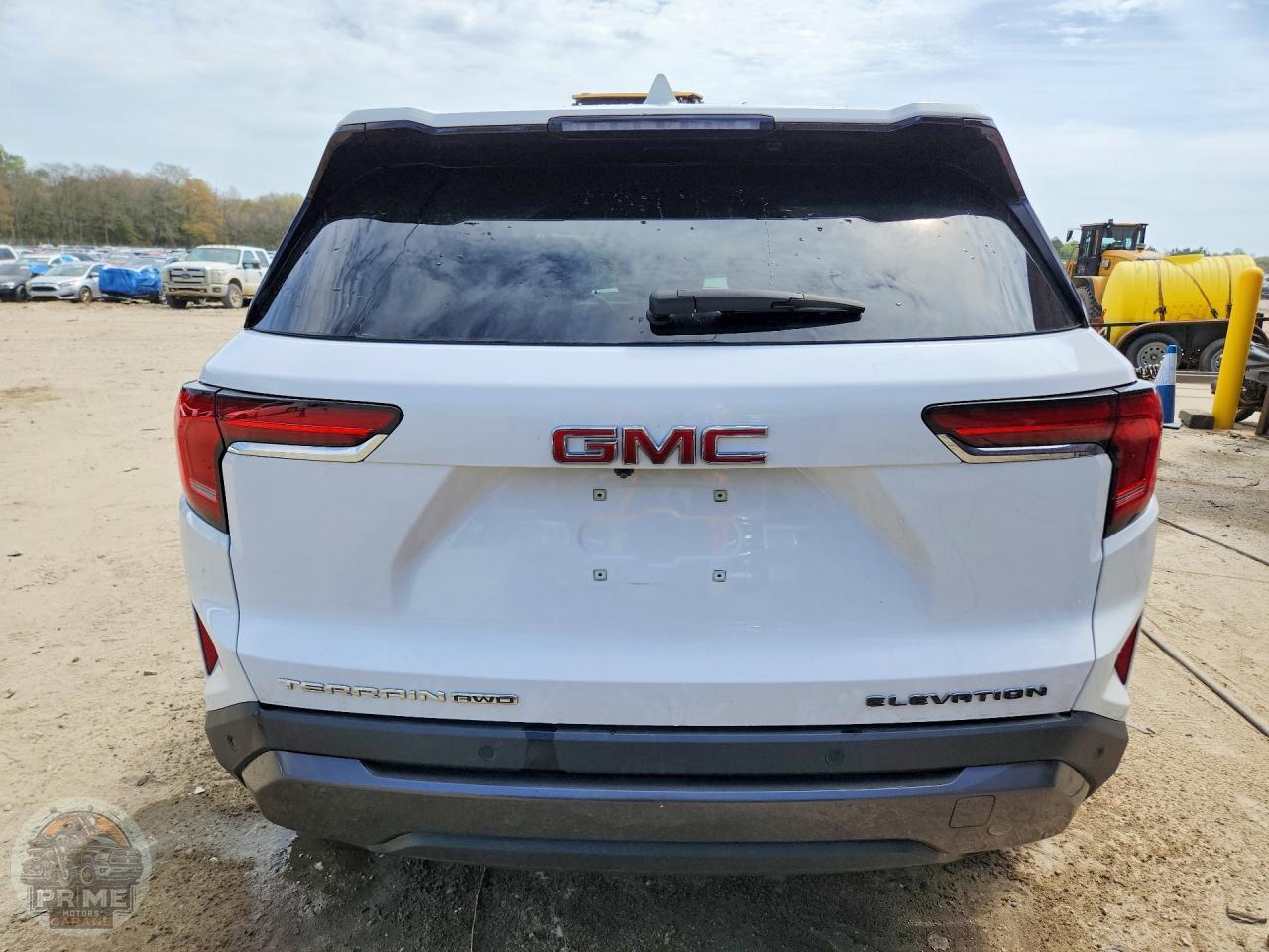2025 GMC TERRAIN — фото 6