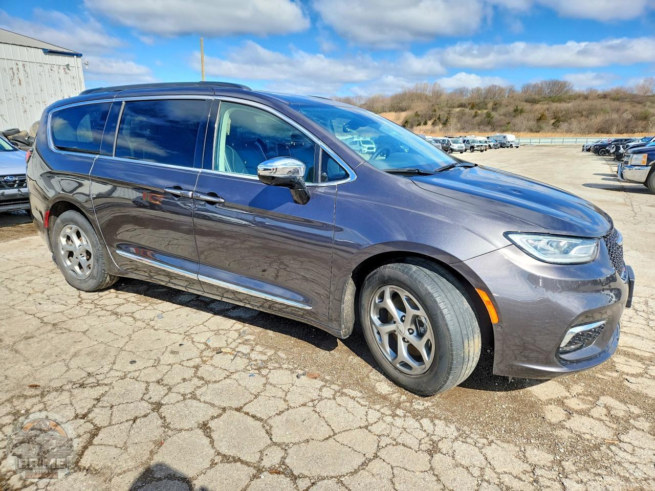 2023 CHRYSLER PACIFICA — фото 4