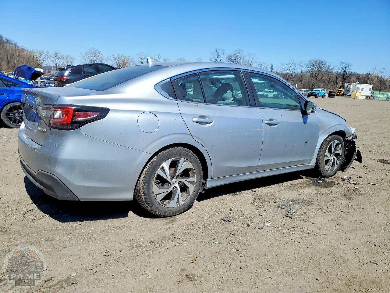 2022 SUBARU LEGACY — фото 3