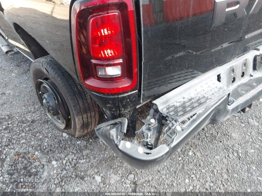 2026 RAM 2500 TRADESMAN  4X4 8' BOX — фото 17