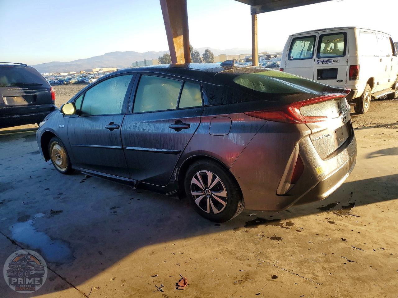 2022 TOYOTA PRIUS — фото 2
