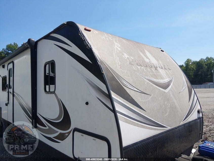 2017 KEYSTONE RV PASSPORT GRAND TOURING 3350BH TRAVEL TRAILER — фото 6