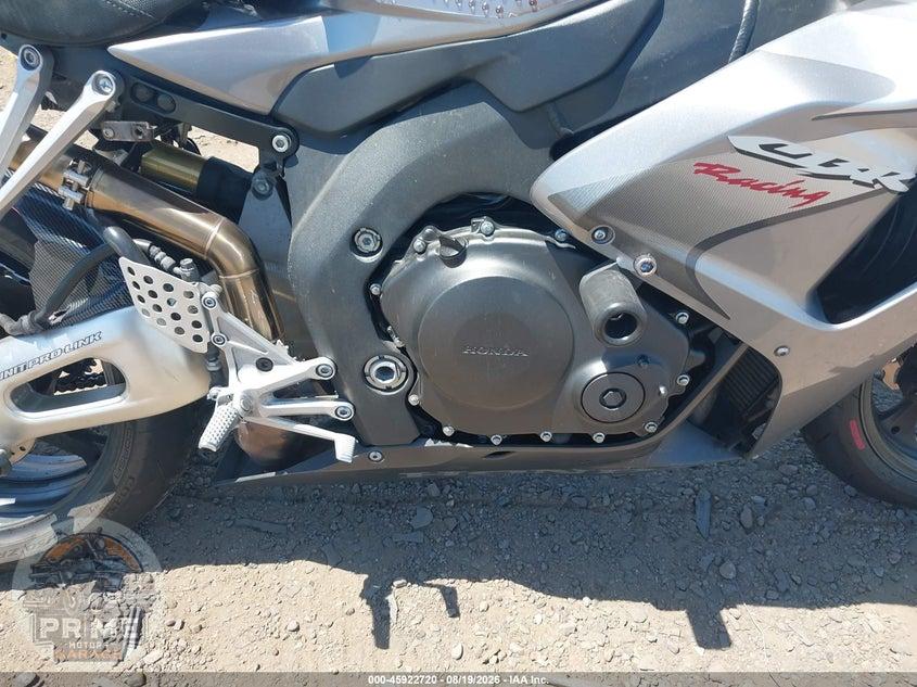 2006 HONDA CBR1000 RR — фото 8