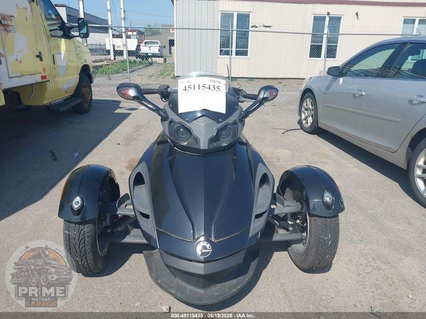 2012 CAN-AM SPYDER ROADSTER RS — фото 5