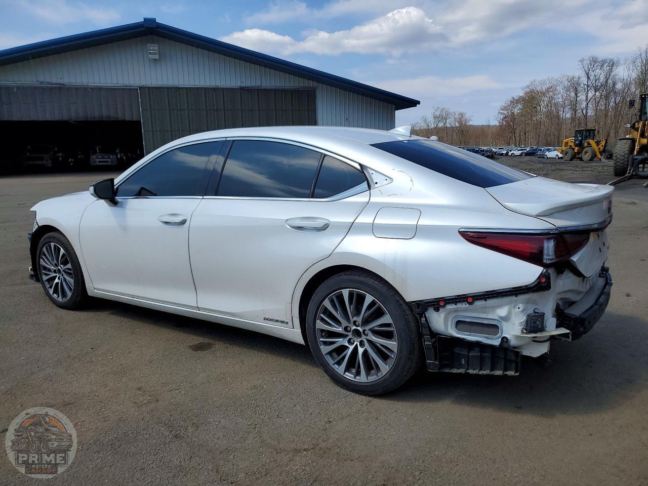 2021 LEXUS ES — фото 2