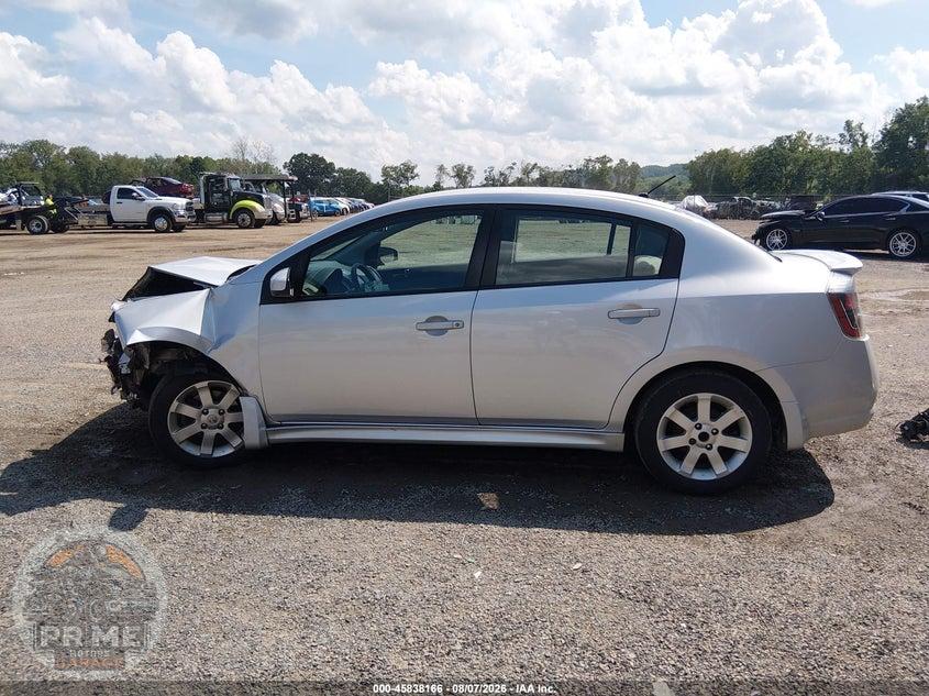 2012 NISSAN SENTRA 2.0 SR — фото 15
