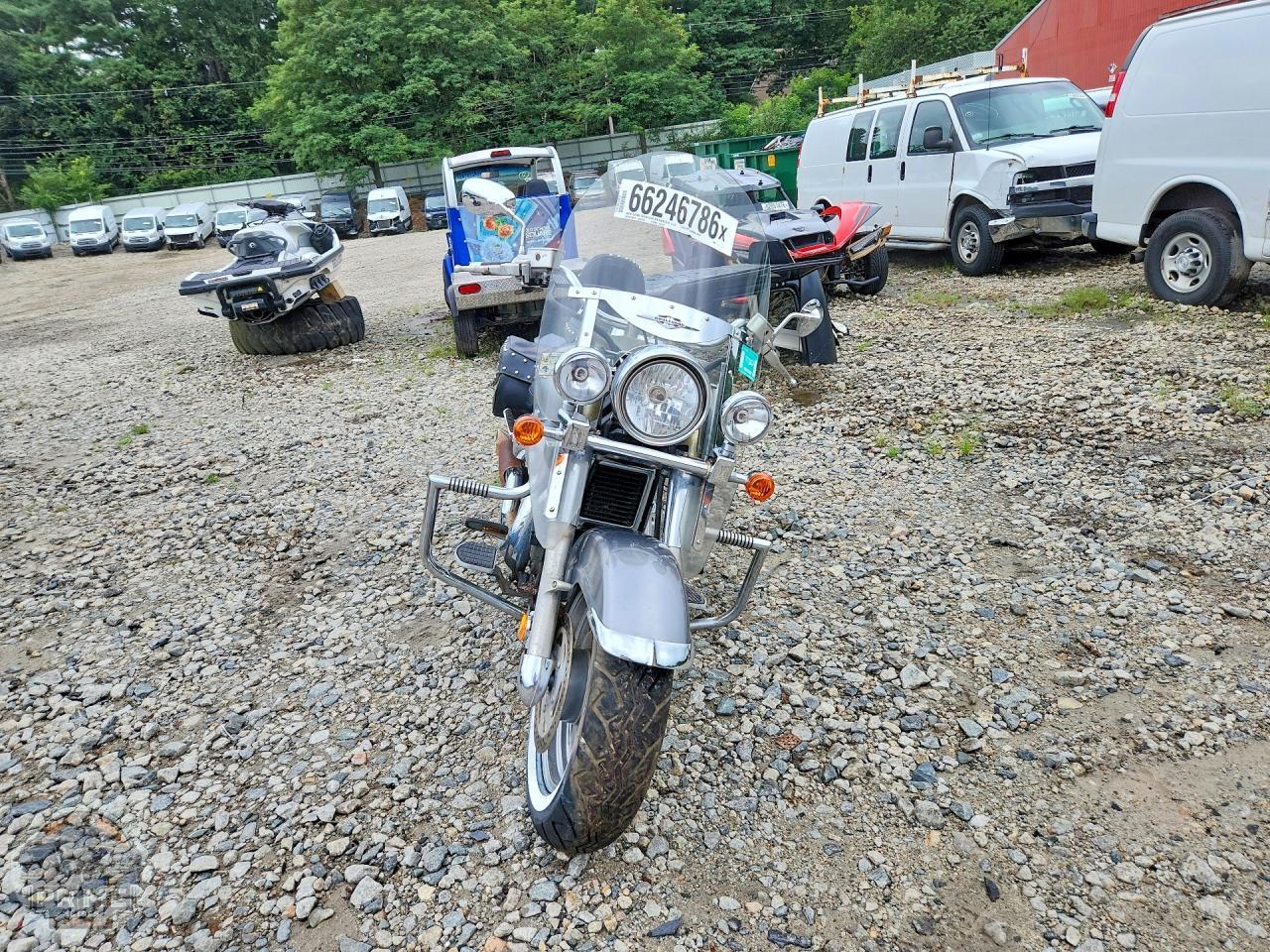 2007 SUZUKI BOULEVARD — фото 5