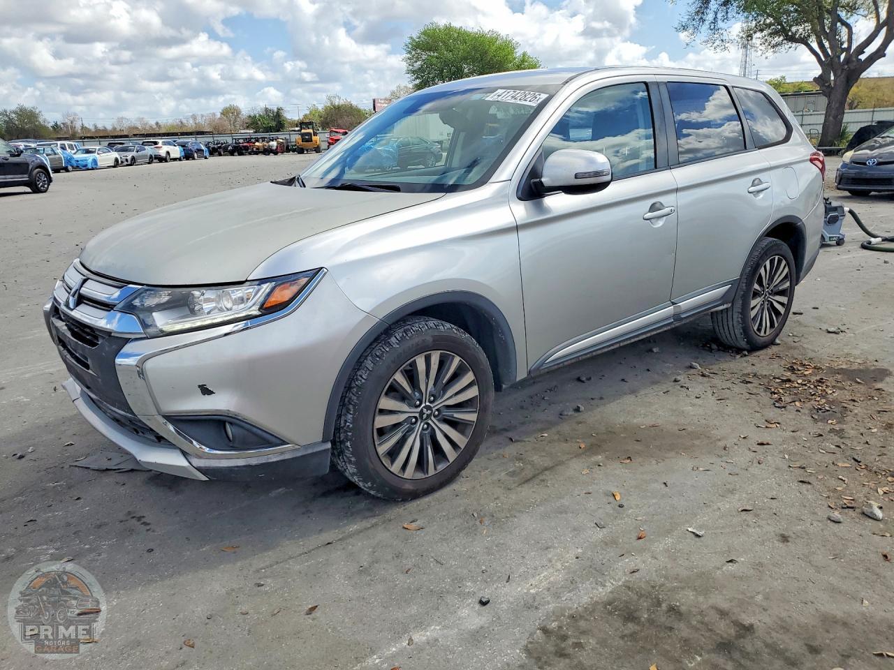 2020 MITSUBISHI OUTLANDER — фото 1