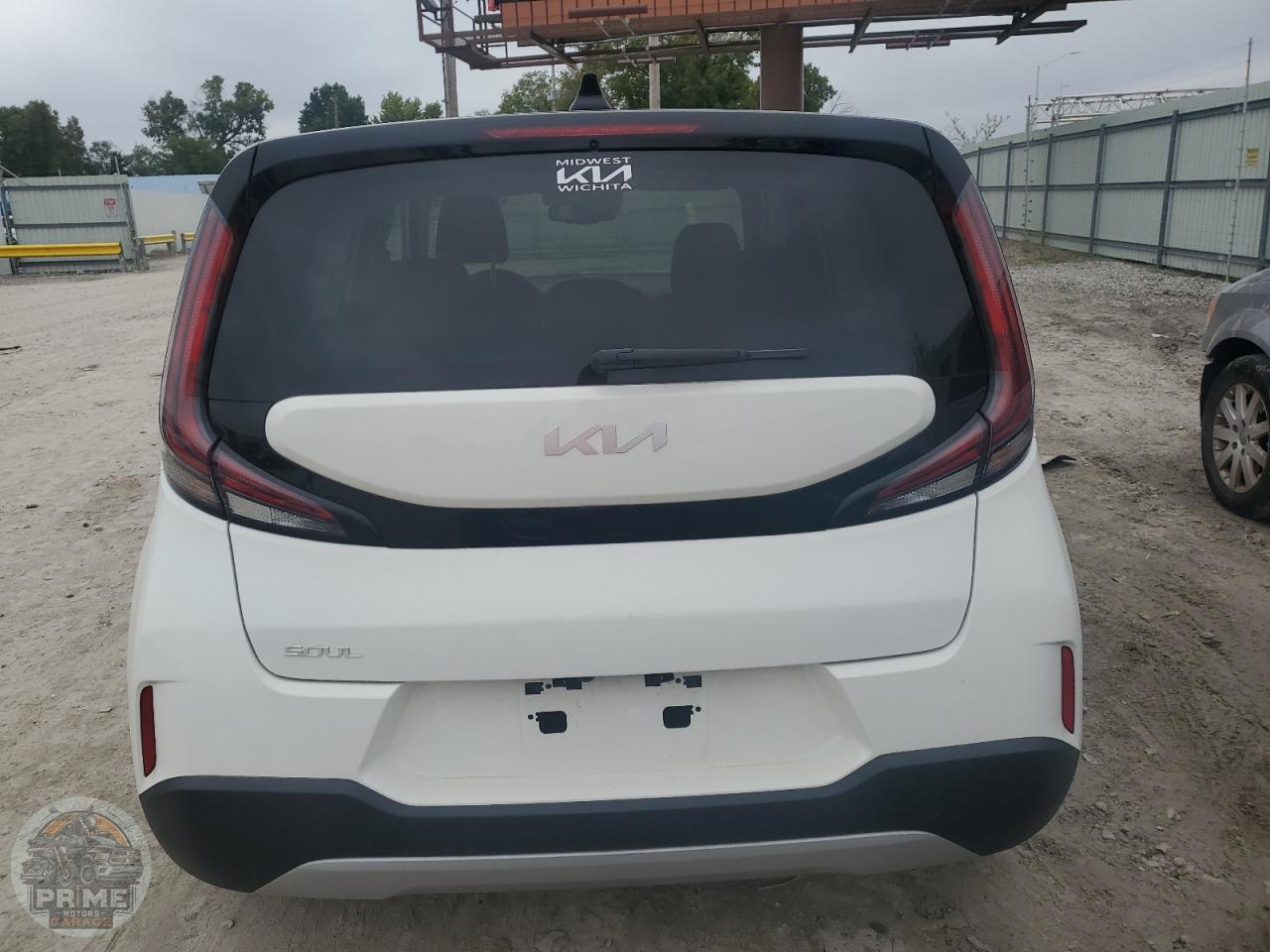 2025 KIA SOUL — фото 6