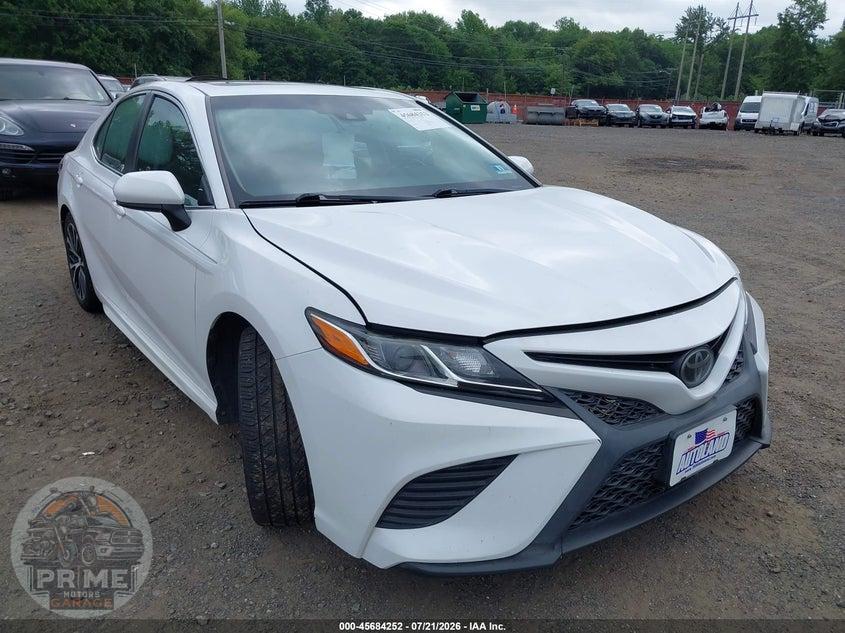 2018 TOYOTA CAMRY SE — фото 6