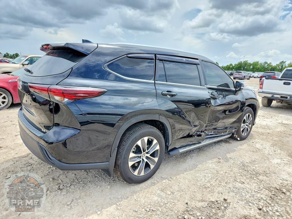 2024 TOYOTA HIGHLANDER — фото 3