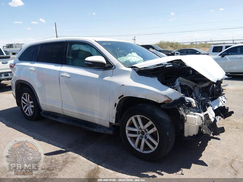 2016 TOYOTA HIGHLANDER LE V6 — фото 13