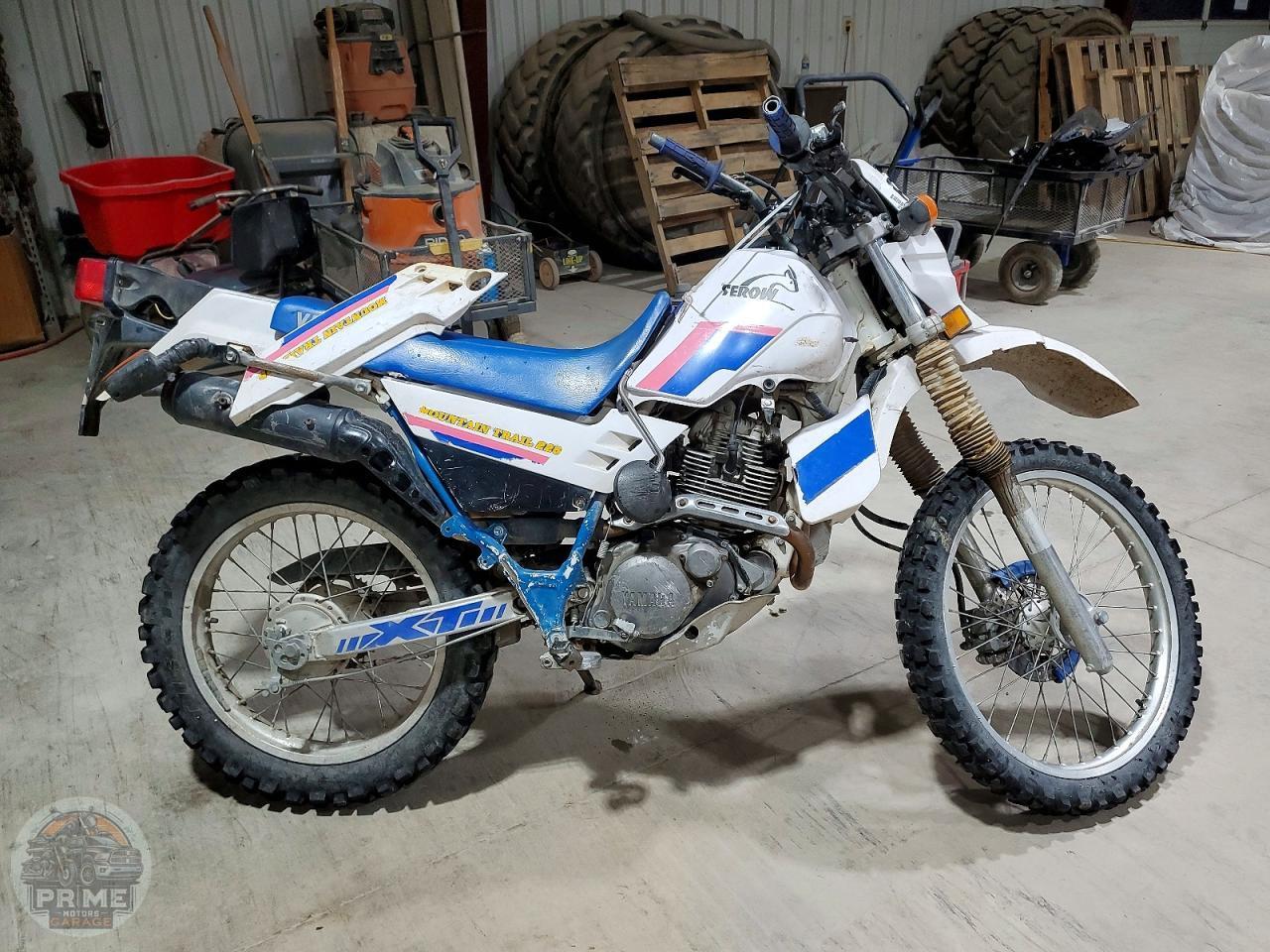 1993 YAMAHA XT225 — фото 1