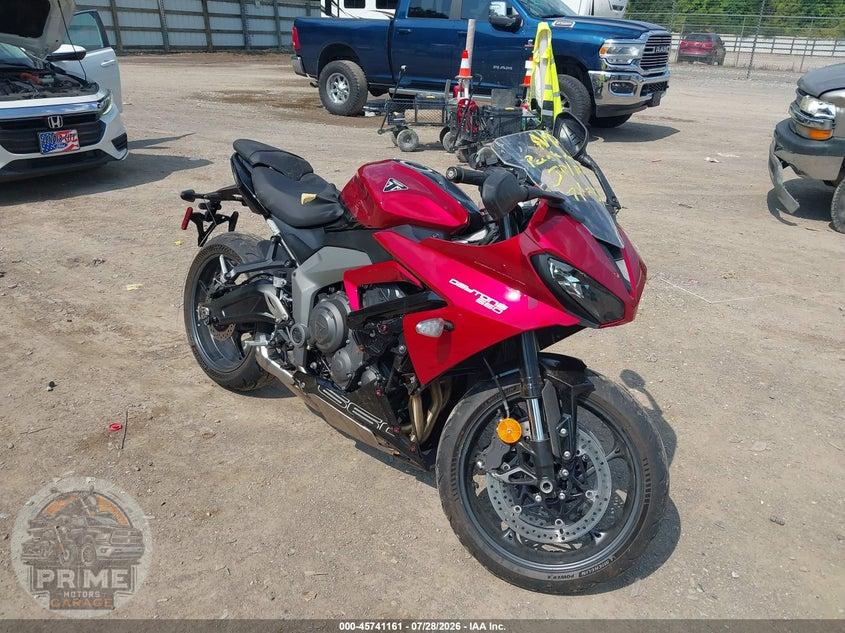2025 TRIUMPH MOTORCYCLE DAYTONA 660 — фото 1