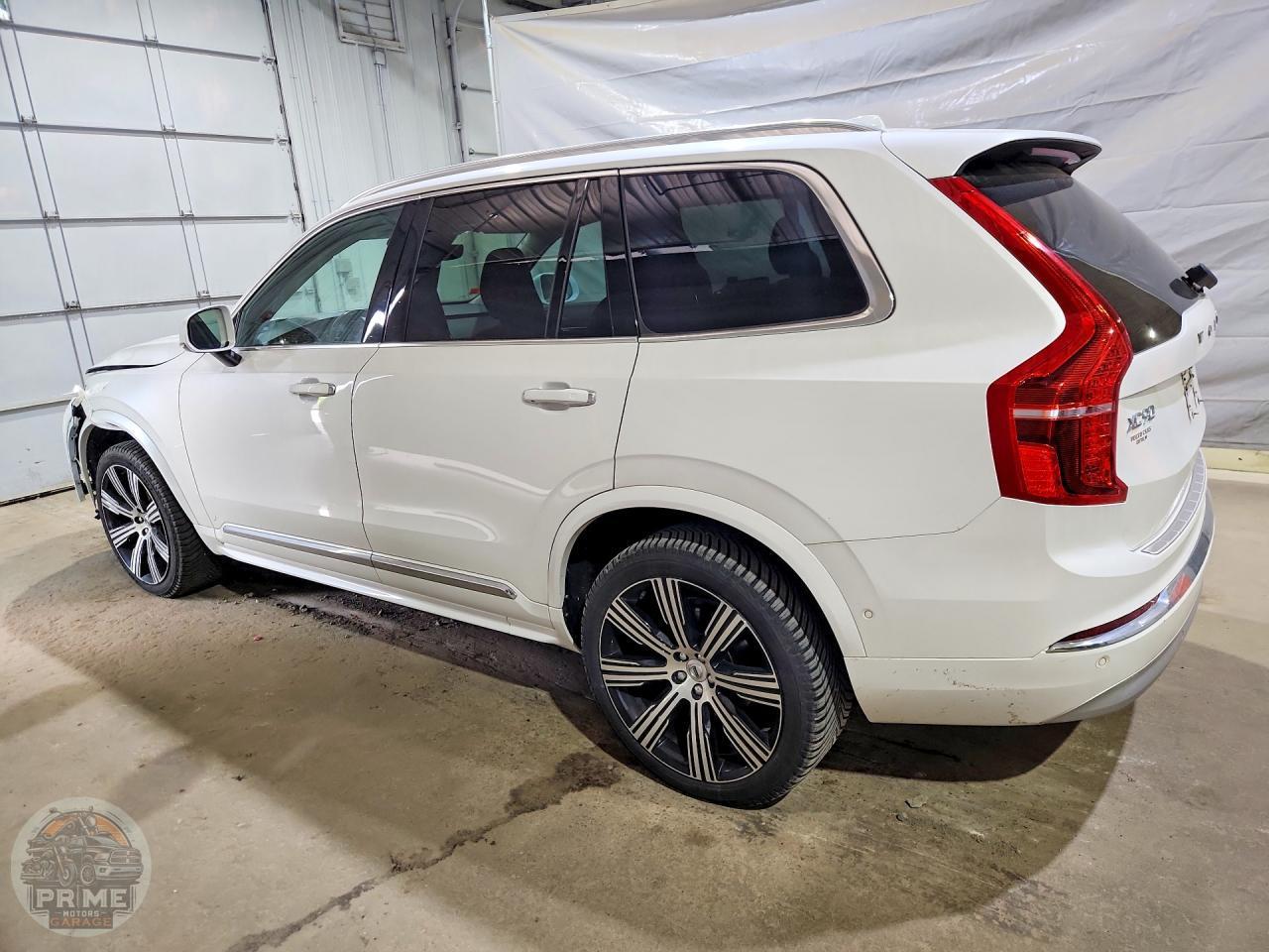 2022 VOLVO XC90 — фото 3