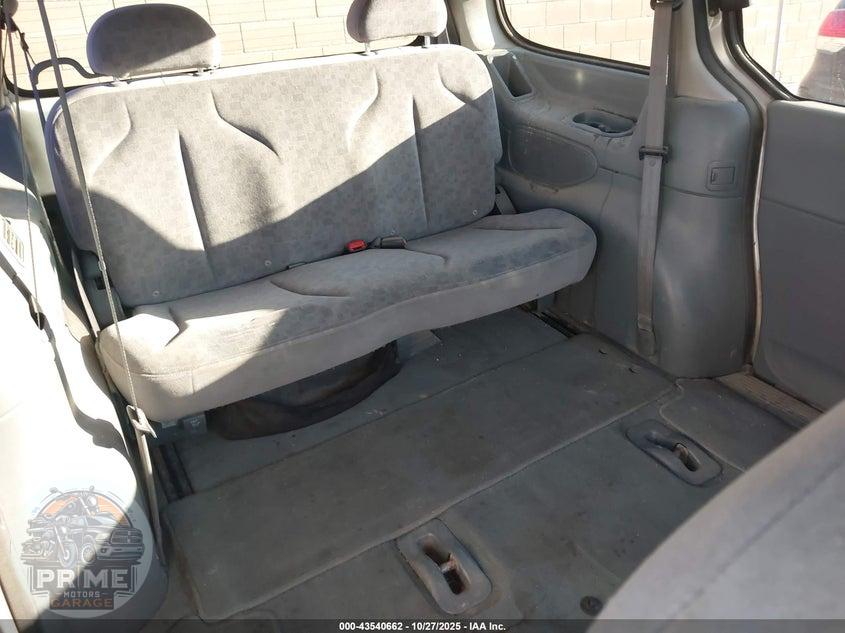 2001 NISSAN QUEST GXE — фото 8