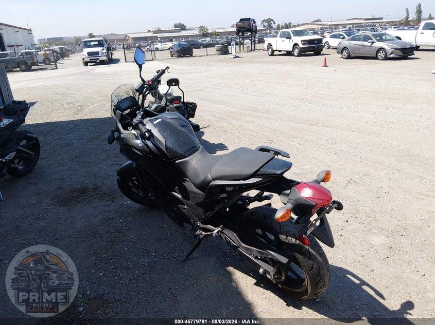 2015 HONDA NC700X — фото 3