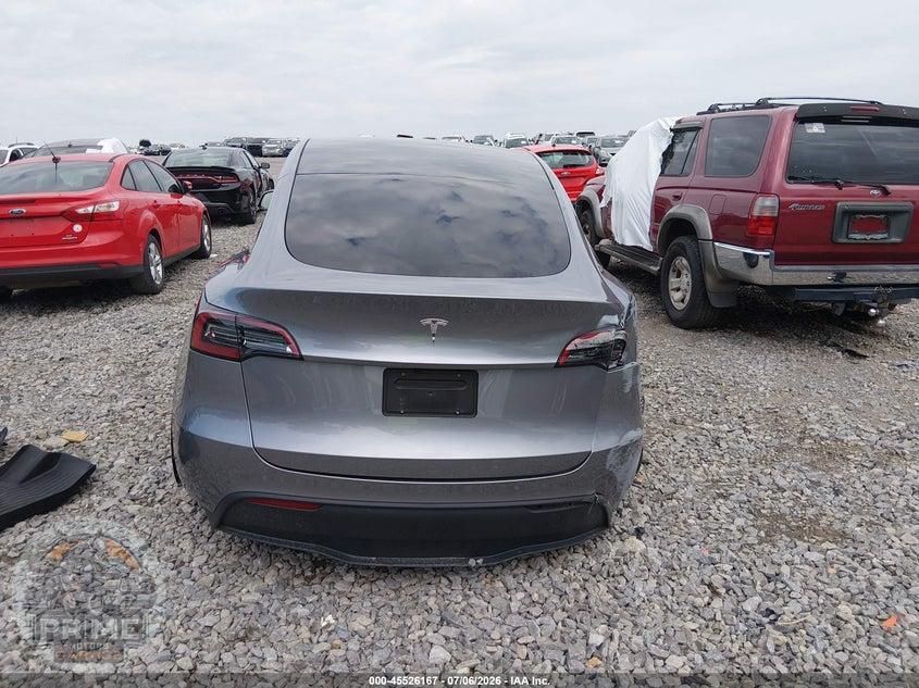 2025 TESLA MODEL Y LONG RANGE DUAL MOTOR REAR-WHEEL DRIVE — фото 16