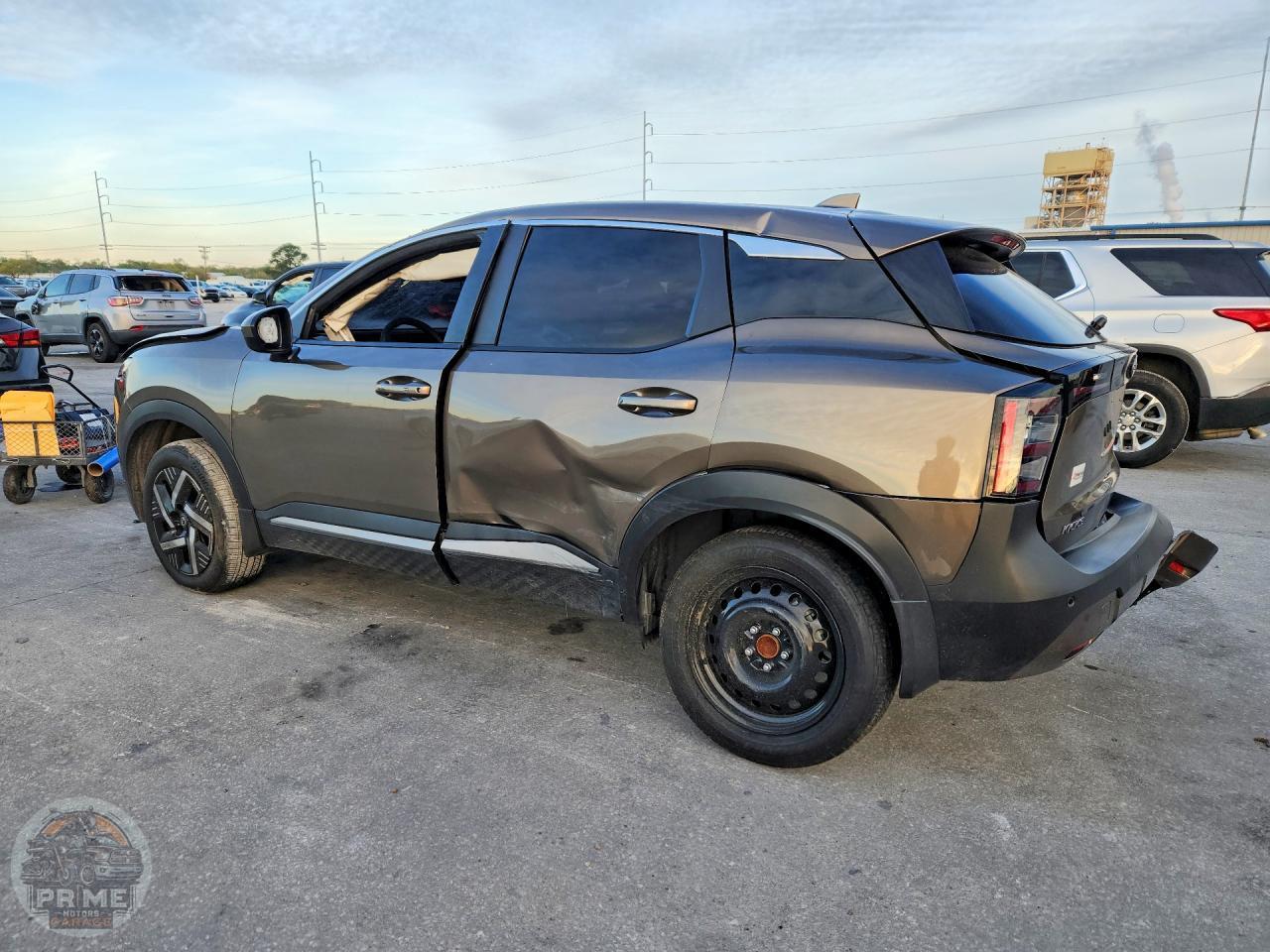 2025 NISSAN KICKS — фото 2