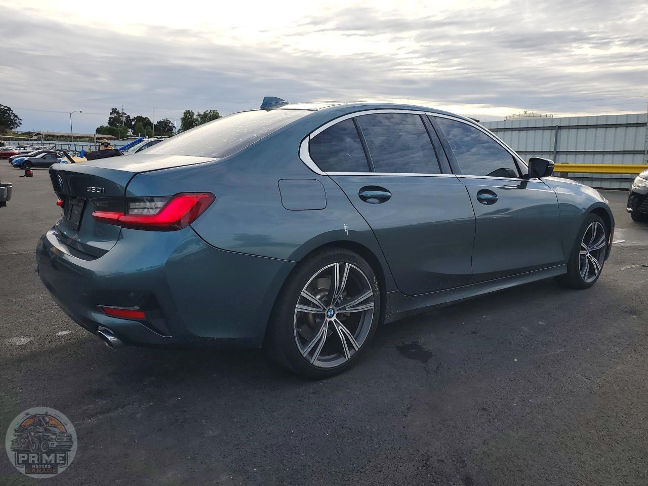 2021 BMW 3 SERIES — фото 3