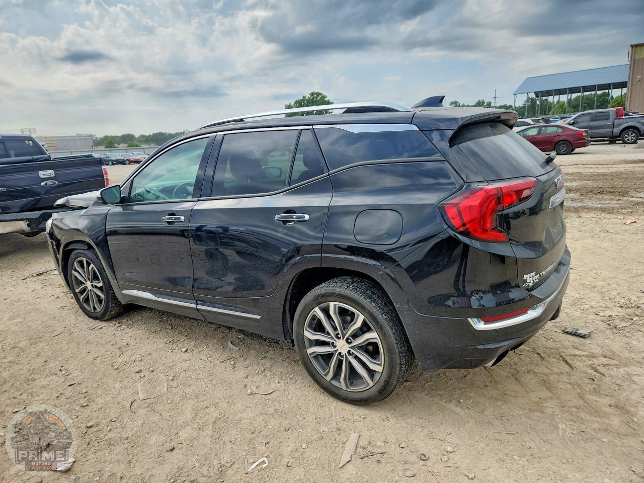 2020 GMC TERRAIN — фото 6