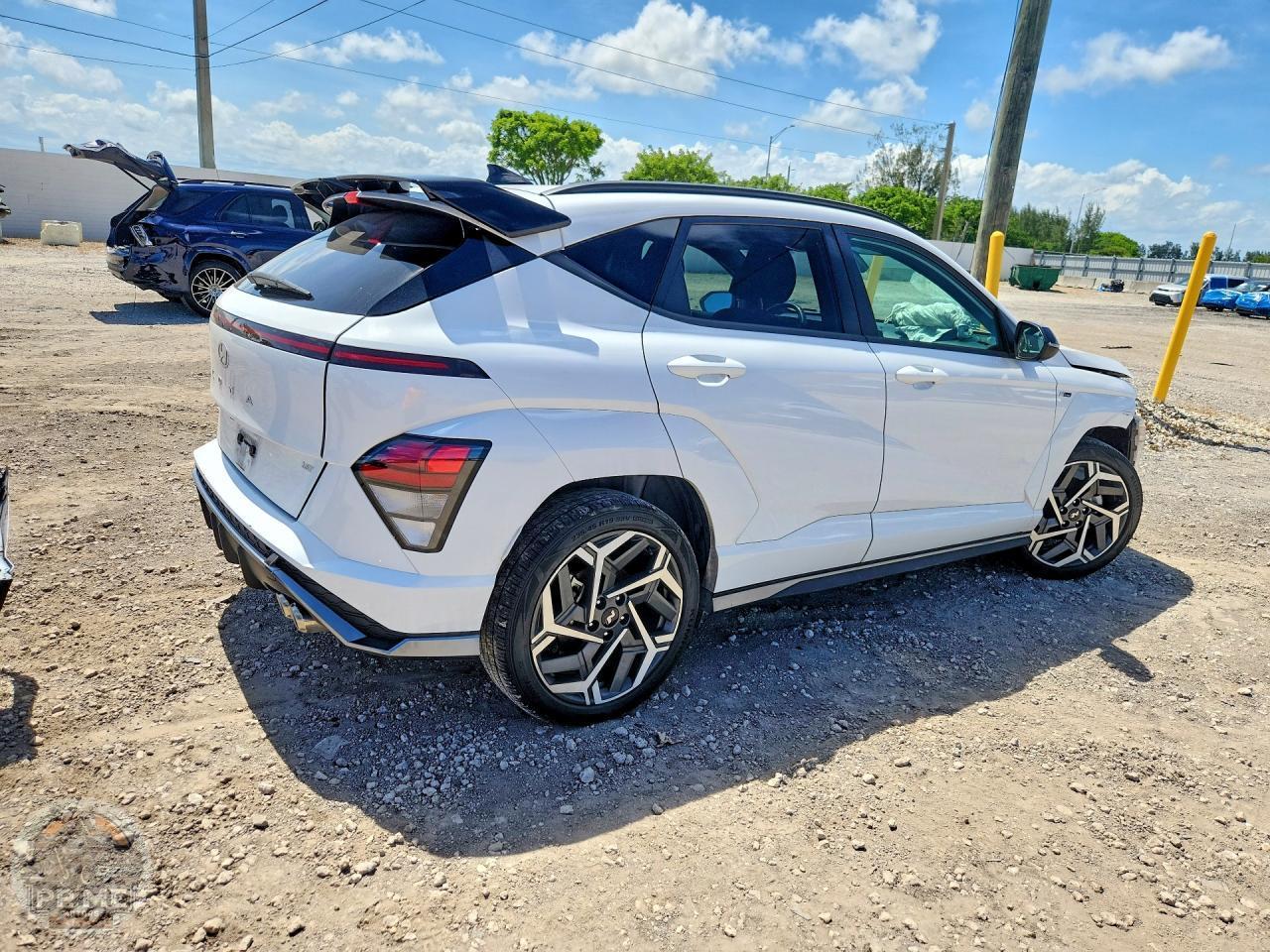 2024 HYUNDAI KONA — фото 3