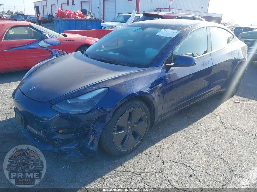 2023 TESLA MODEL 3 REAR-WHEEL DRIVE — фото 2