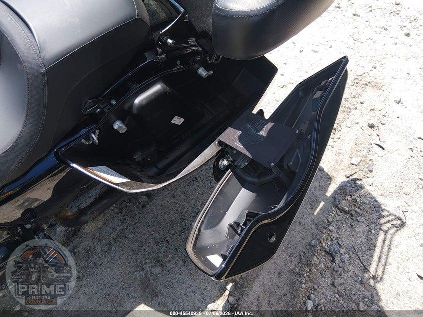 2025 HARLEY-DAVIDSON FLTRX (ROAD GLIDE, ROAD GLIDE CUSTOM) — фото 19