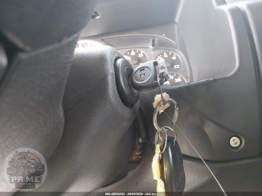 2005 HUMMER H2 SUV — фото 11