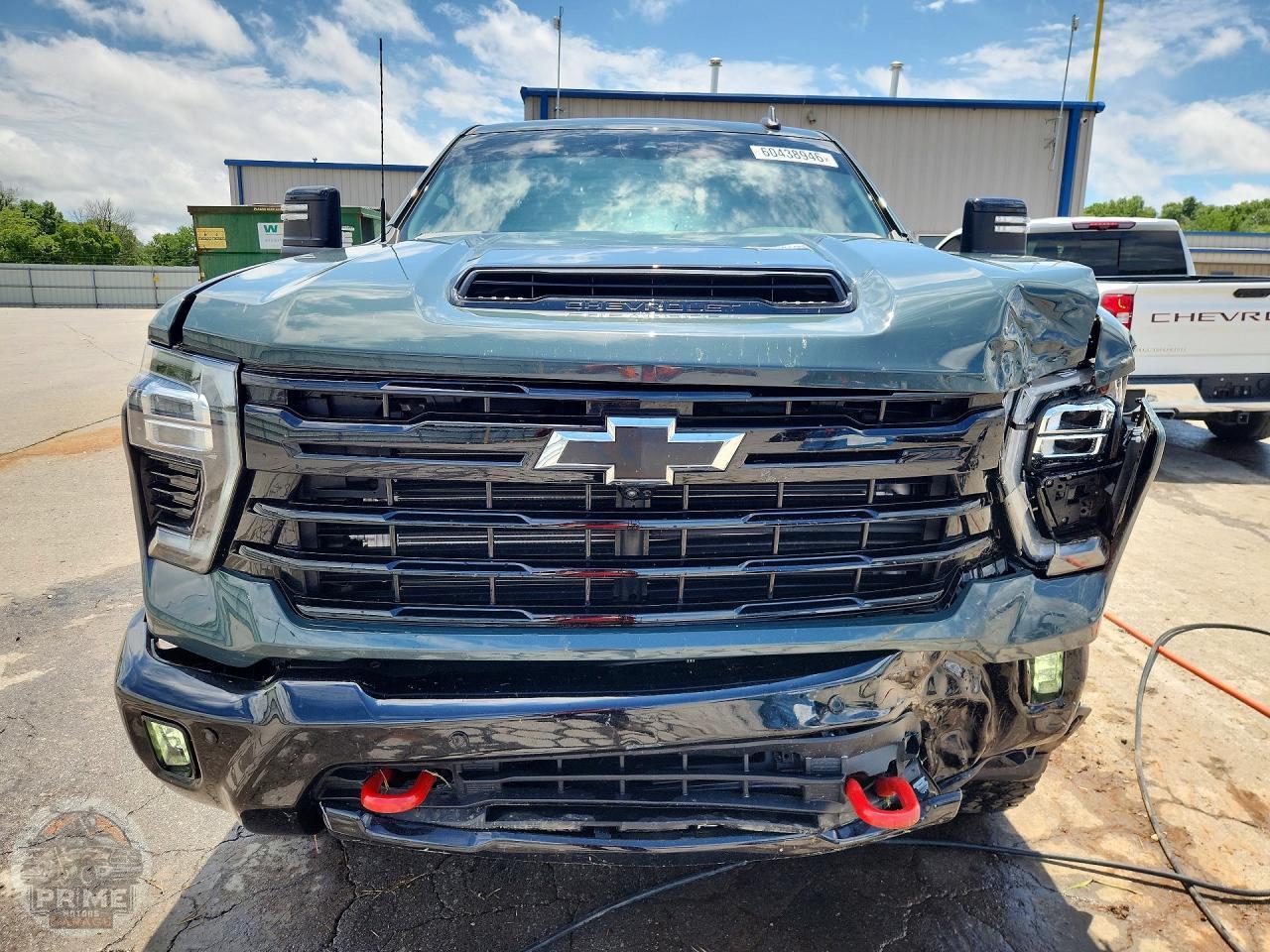 2025 CHEVROLET SILVERADO — фото 5