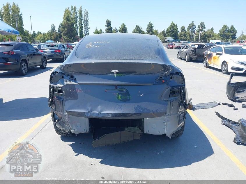 2025 TESLA MODEL Y LONG RANGE DUAL MOTOR REAR-WHEEL DRIVE — фото 17