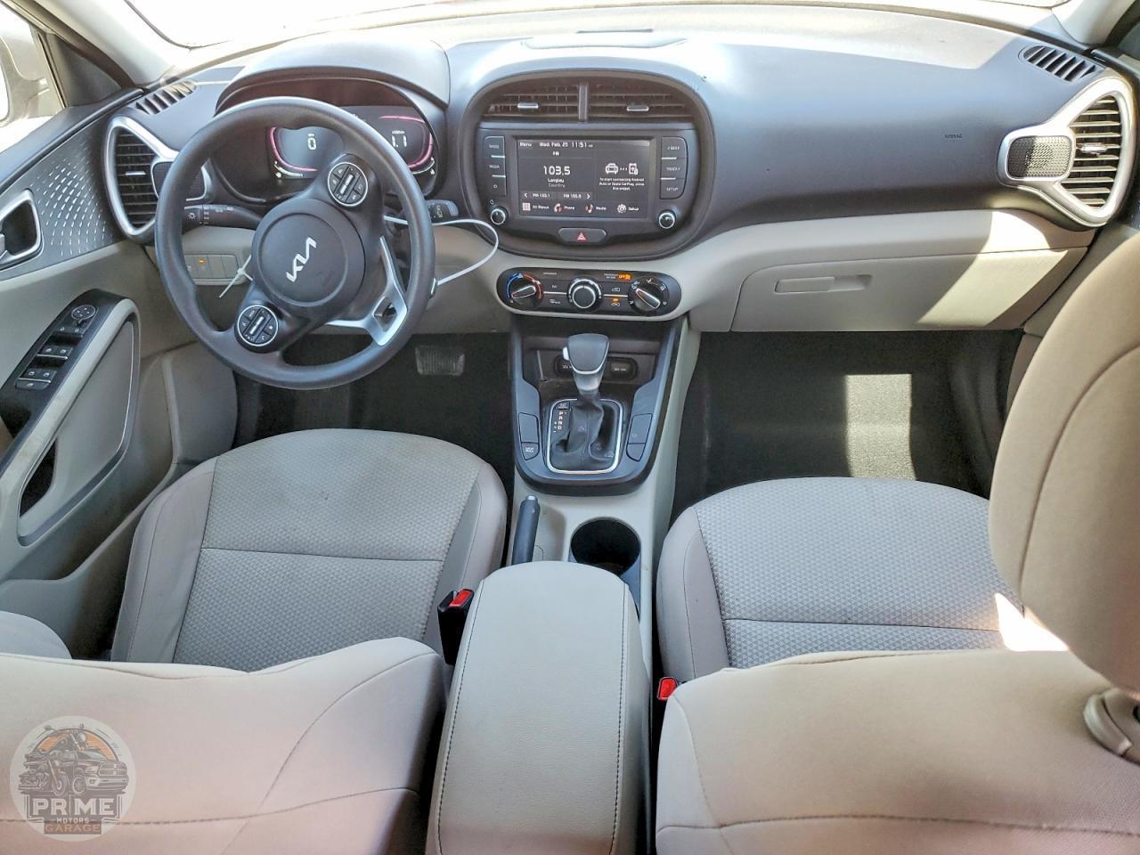 2023 KIA SOUL — фото 8
