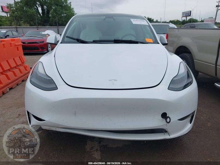 2024 TESLA MODEL Y LONG RANGE DUAL MOTOR ALL-WHEEL DRIVE — фото 12