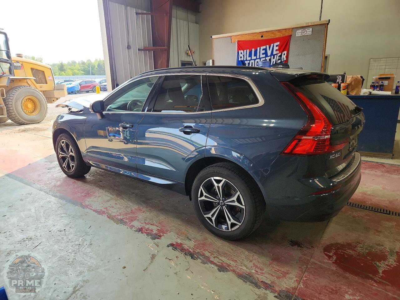 2022 VOLVO XC60 — фото 2